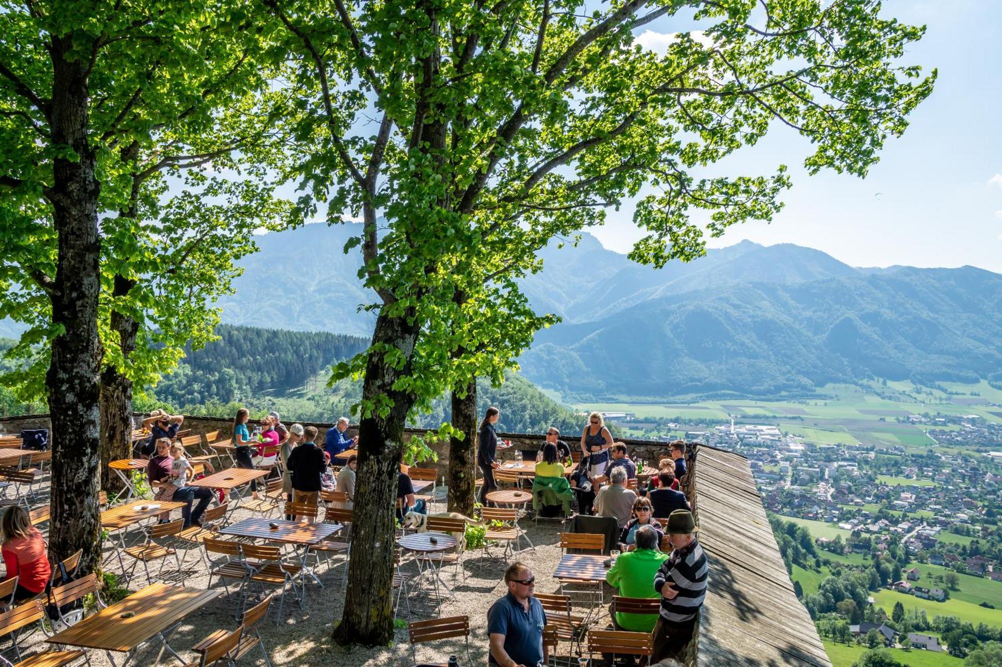 Burg Altpernstein Hotell Micheldorf in Oberösterreich Exteriör bild