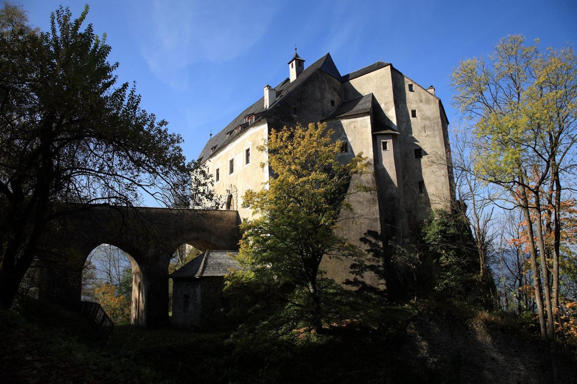 Burg Altpernstein Hotell Micheldorf in Oberösterreich Exteriör bild